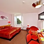 Hotel Le 120 - Groupe Logis - Ex La Terrasse 3*