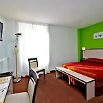 Le 120 - Groupe Logis - Ex La Terrasse 3* La Châtaigneraie