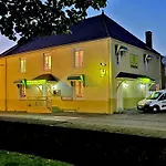 Le 120 - Groupe Logis - Ex La Terrasse 3* La Châtaigneraie