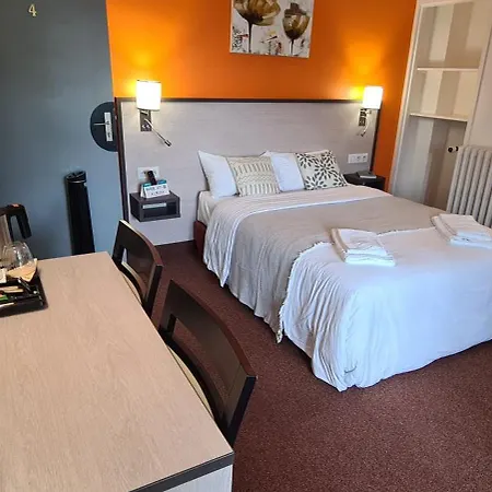 Le 120 - Groupe Logis - Ex La Terrasse 3*