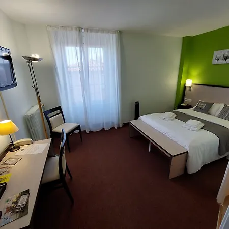 Le 120 - Groupe Logis - Ex La Terrasse 3* La Châtaigneraie