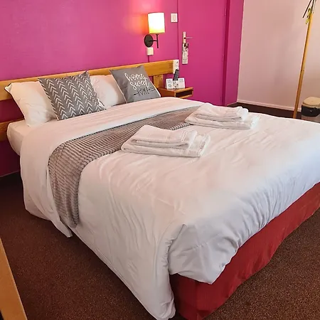 Le 120 - Groupe Logis - Ex La Terrasse Hotel