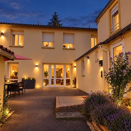Hotel Le 120