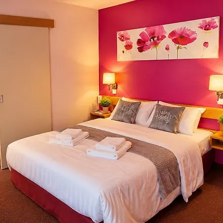 Hotel Le 120