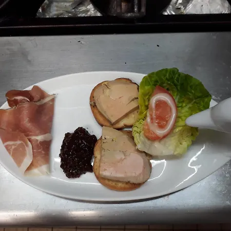 Le 120 - Groupe Logis - Ex La Terrasse 酒店 3*
