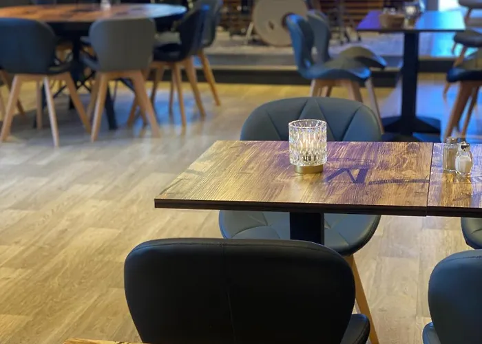 فندق Le 120 - Groupe Logis - Ex La Terrasse La Châtaigneraie